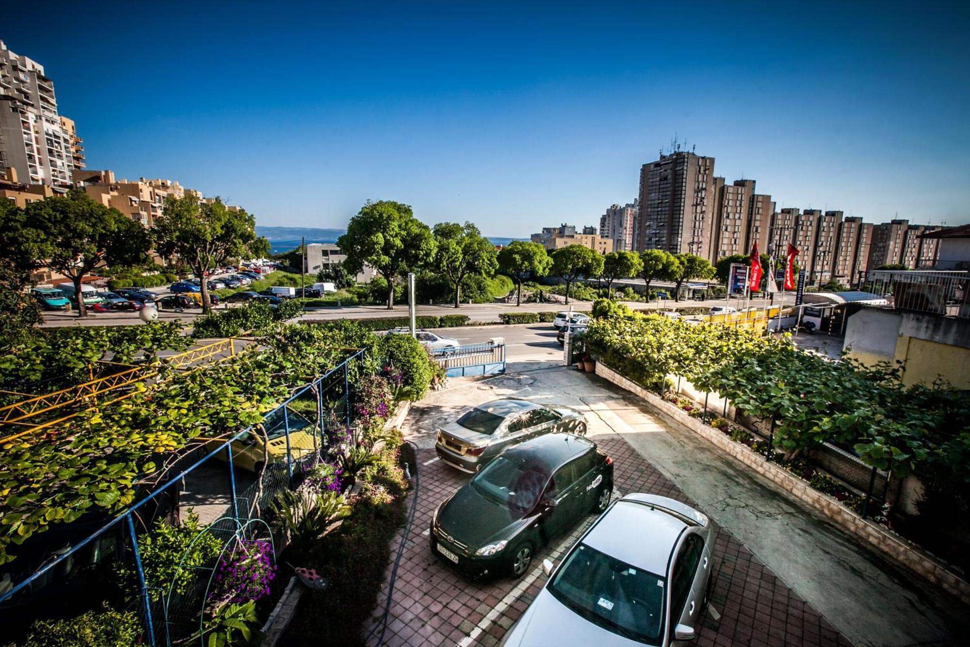 Guesthouse Rooms 스플리트 외부 사진